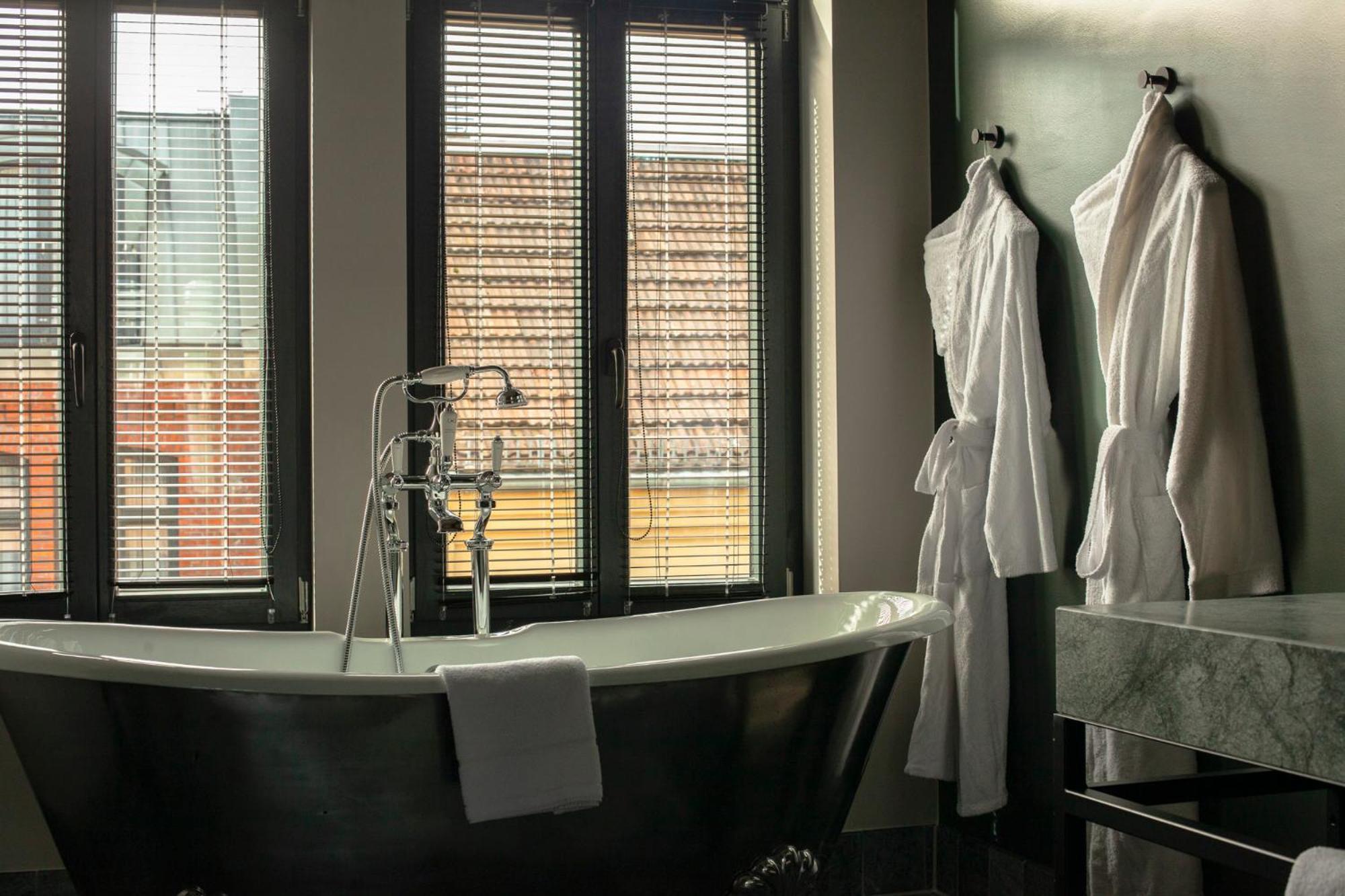 Sly Berlin 호텔 외부 사진 Bathroom